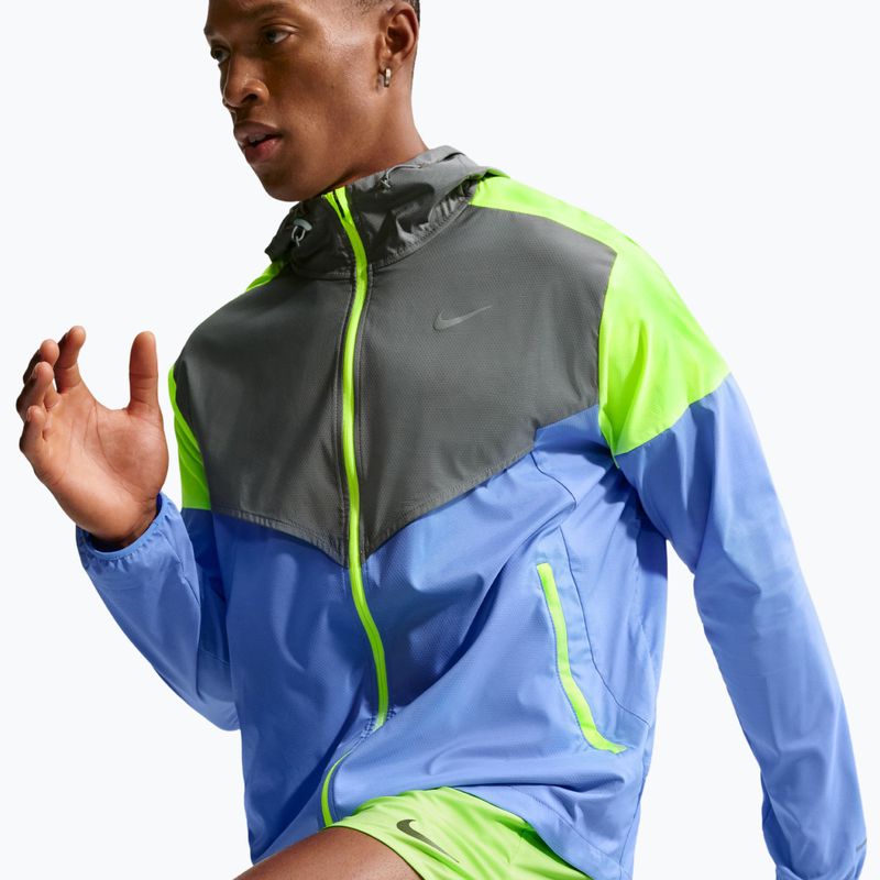 Vyriška bėgimo striukė Nike Impossibly Light Windrunner royal pulse/smoke grey/volt ice 5