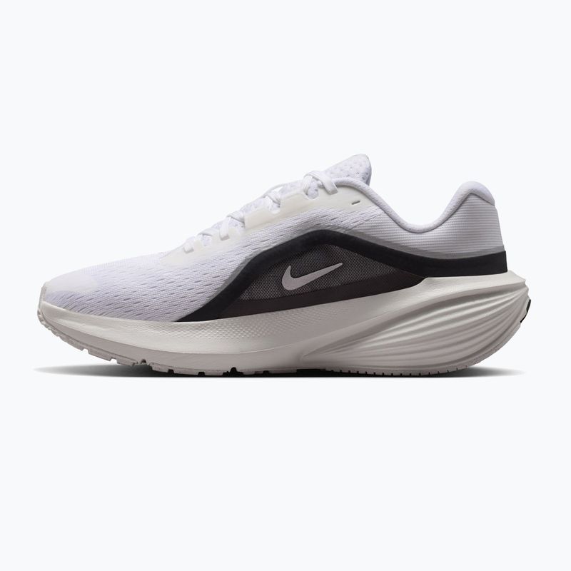 Moteriški bėgimo batai Nike Downshifter 14 white/summit white/metallic silver 2