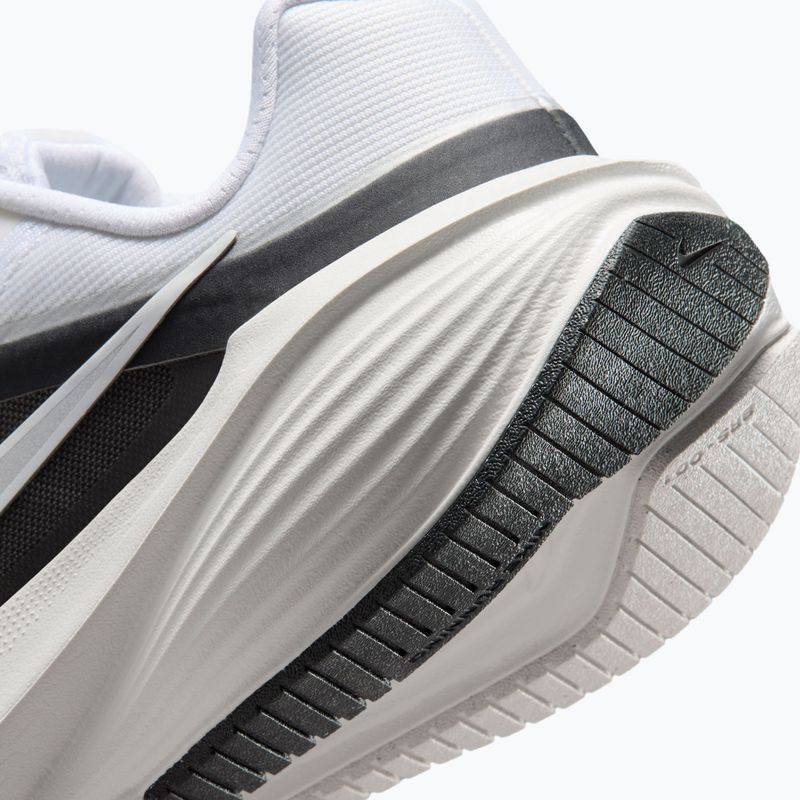 Moteriški bėgimo batai Nike Downshifter 14 white/summit white/metallic silver 8