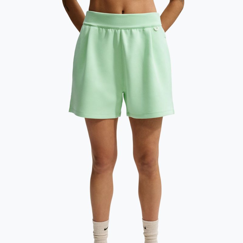 Moteriški treniruočių šortai Nike 24.7 ImpossiblySoft cucumber calm/illusion green