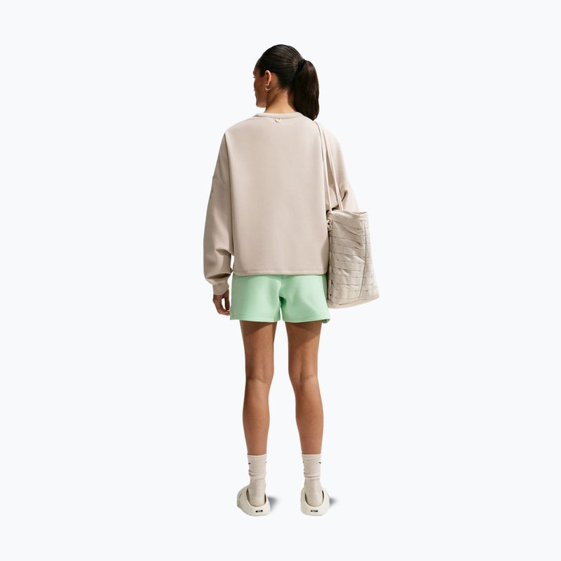 Moteriški treniruočių šortai Nike 24.7 ImpossiblySoft cucumber calm/illusion green 3