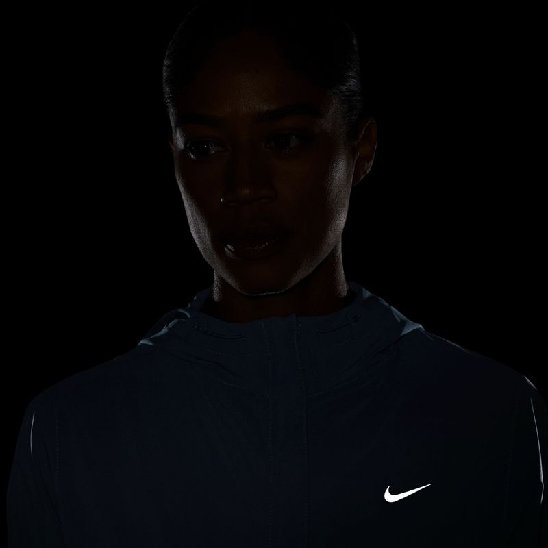 Moteriška bėgimo striukė Nike Swift aluminum 4