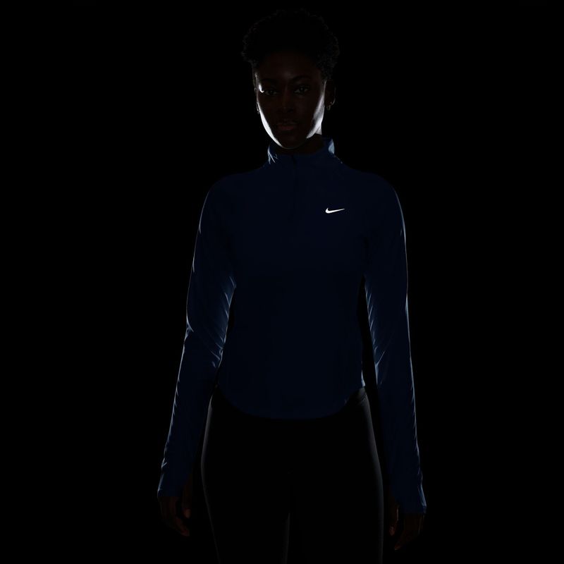 Moteriški bėgimo marškinėliai su ilgomis rankovėmis  Nike Tempo Swoosh Run Dri-Fit 1/4-Zip old royal/pink rise 4
