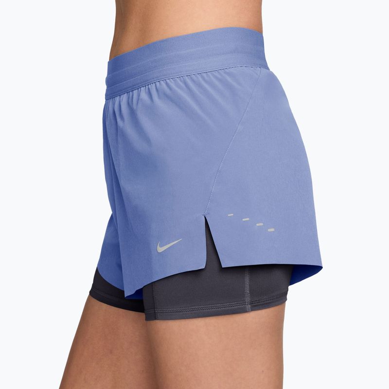 Moteriški bėgimo šortai Nike Swift Mid-Rise 2in1 aluminum/royal tint 3