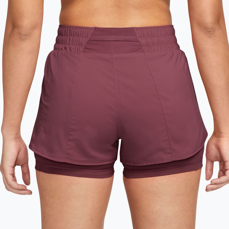 Moteriški treniruočių šortai Nike One pink smoke/white 2
