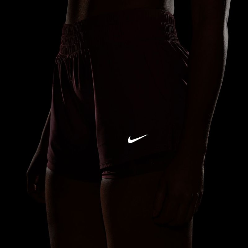 Moteriški treniruočių šortai Nike One pink smoke/white 5