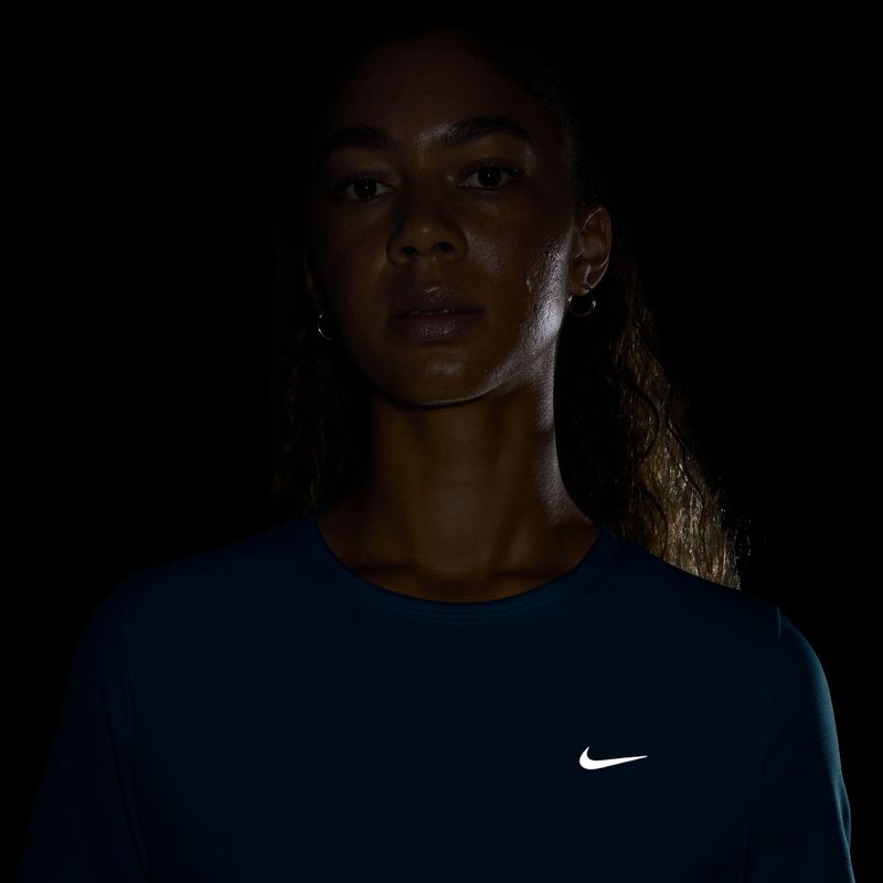 Moteriški bėgimo marškinėliai Nike Tempo work blue 4