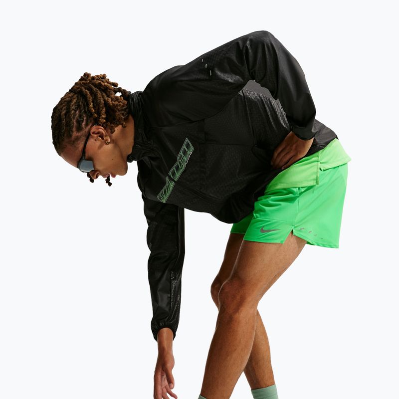 Vyriški šortai Nike Stride Dri-Fit Brief-Lined 5" green spark 4
