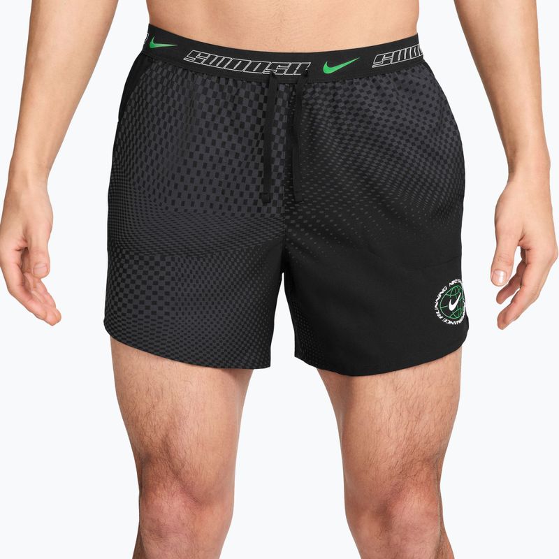 Vyriški bėgimo šortai Nike Stride black