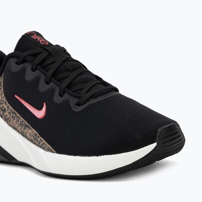 Moteriški treniruočių batai Nike Bella 7 black/british khaki/fusion red 7
