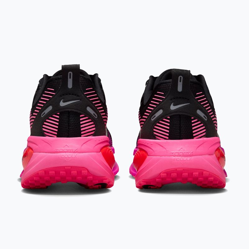 Moteriški bėgimo batai Nike Vomero 18 black/hyper pink/laser crimson/black 6