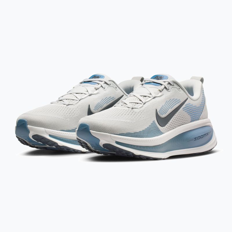 Vyriški bėgimo batai Nike Vomero 18 grey fog/off white/dark obsidian 3