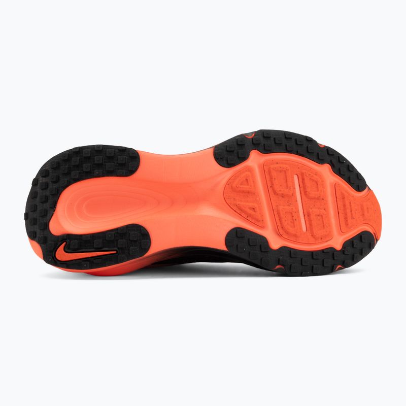 Vyriški bėgimo batai Nike Vomero 18 black/university red/bright crimson 4