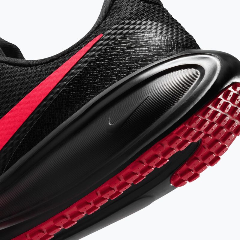 Vyriški bėgimo batai Nike Revolution 8 black/university red/red orbit 8