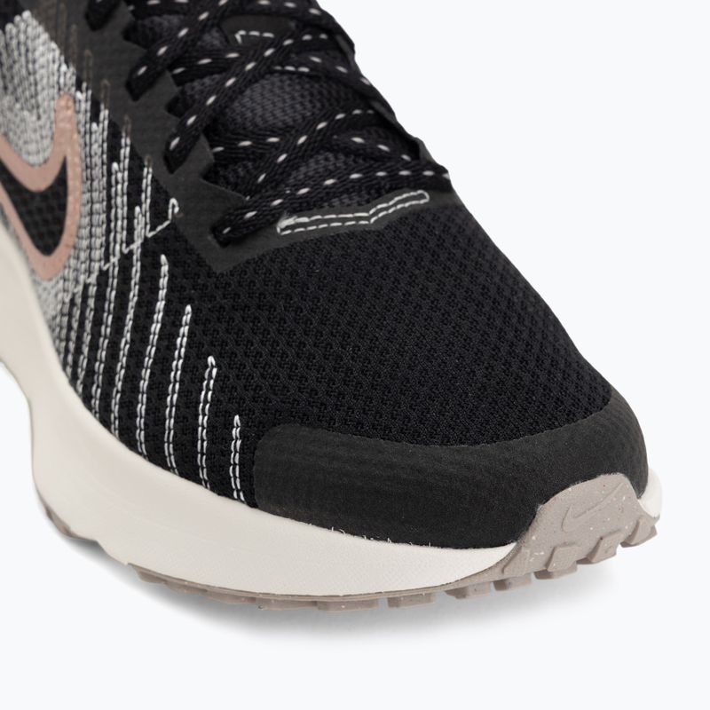 Moteriški bėgimo batai Nike Run Defy black/sail/phantom/metallic rose gold 7