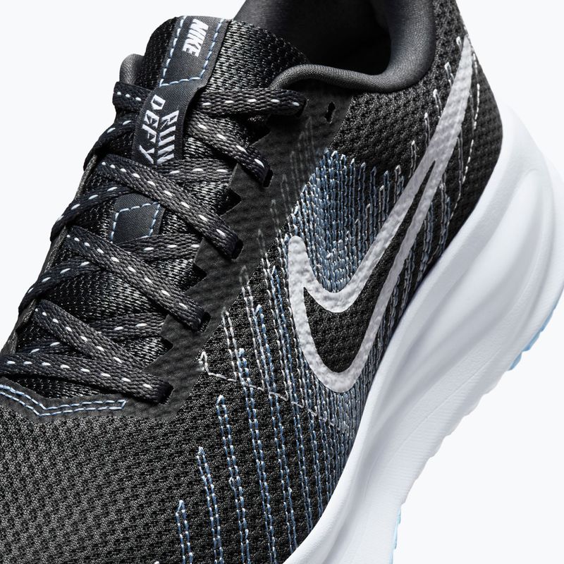 Moteriški bėgimo batai Nike Run Defy dark smoke grey/aluminum/white 7