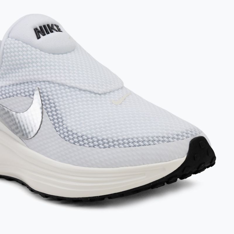 Moteriški bėgimo batai Nike Revolution 8 EasyOn white/sail/black/metallic silver 7