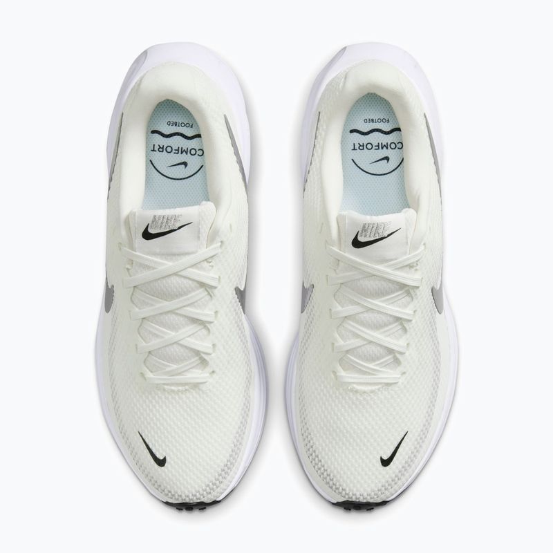 Moteriški bėgimo batai Nike Revolution 8 sail/white/black/metallic silver 5