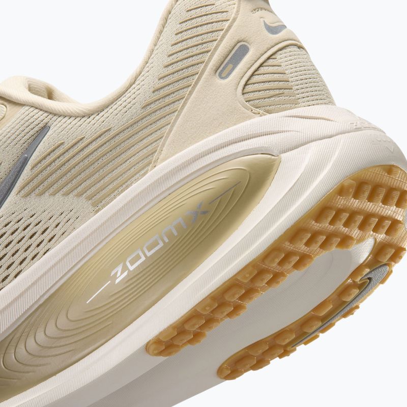 Vyriški bėgimo batai Nike Vomero 18 light khaki/desert khaki/metallic silver 6