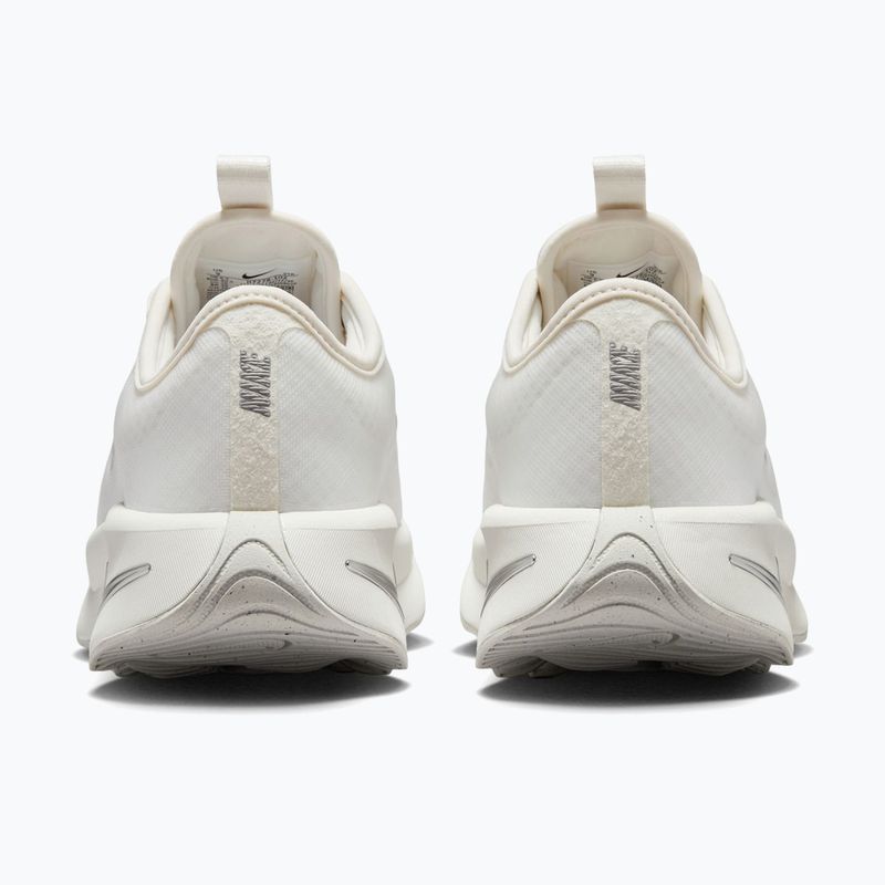 Moteriški batai Nike Motiva 2 summit white/phantom/metallic silver 4