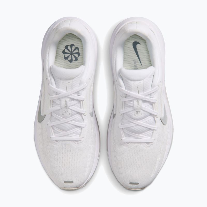 Moteriški bėgimo batai Nike Quest 7 white/vast grey/vast grey/wolf grey 5