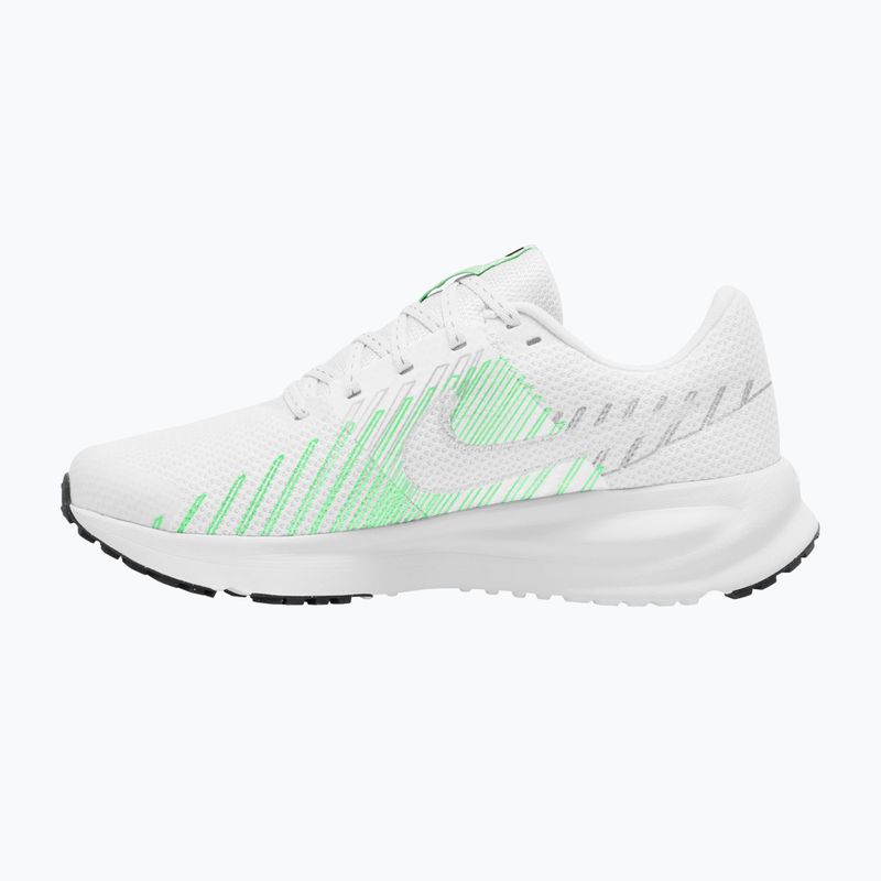 Moteriški bėgimo batai Nike Run Defy white/cucumber calm/black/illusion green 2