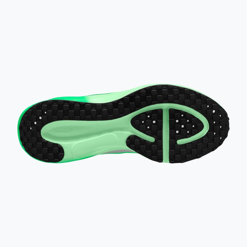 Moteriški bėgimo batai Nike Revolution 8 white/cucumber calm/illusion green 2