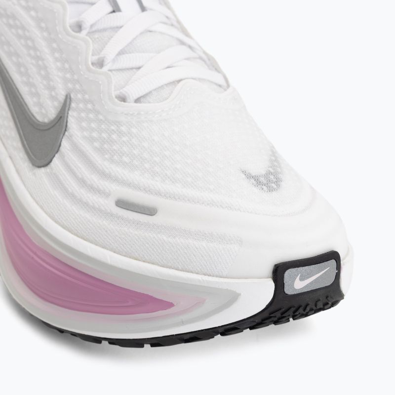 Moteriški bėgimo batai Nike Vomero Plus white/bleached lilac/metallic silver 7
