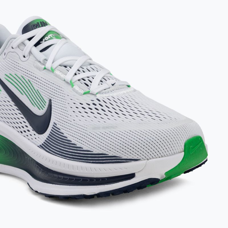 Vyriški bėgimo batai Nike Vomero 18 white/green spark/midnight navy 7