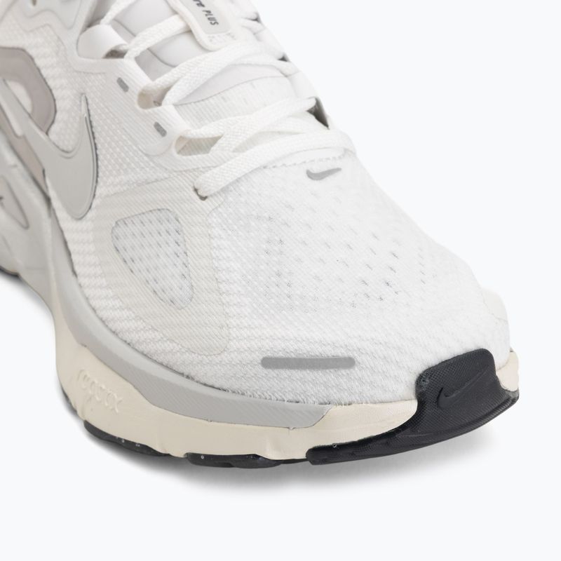 Moteriški bėgimo batai Nike Structure Plus summit white/photon dust/metallic silver 7
