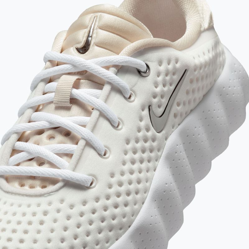 Moteriški batai Nike Mind 002 summit white/phantom/metallic silver 5