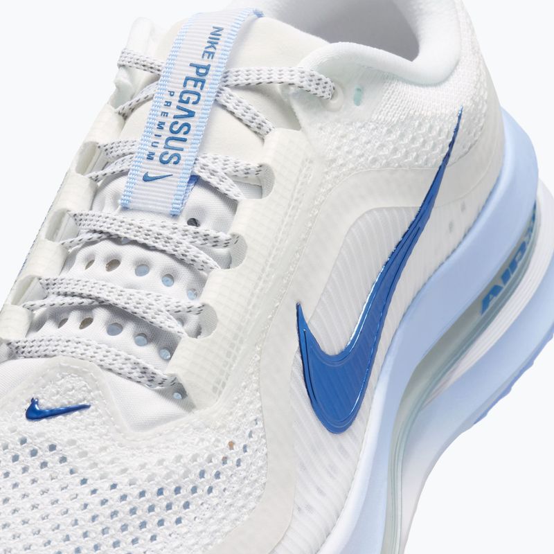 Moteriški bėgimo batai Nike Pegasus Premium white/aluminum/sundial/mystic navy 7