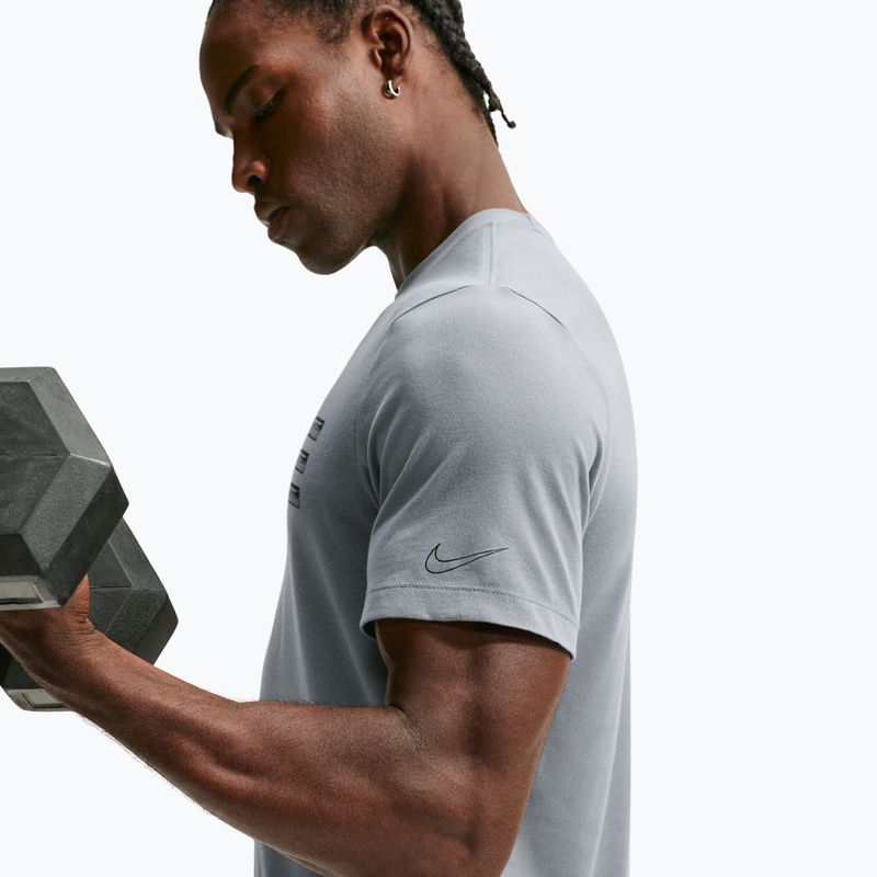 Vyriški treniruočių marškinėliai Nike Dri-FIT Training T-Shirt smoke grey/black 5
