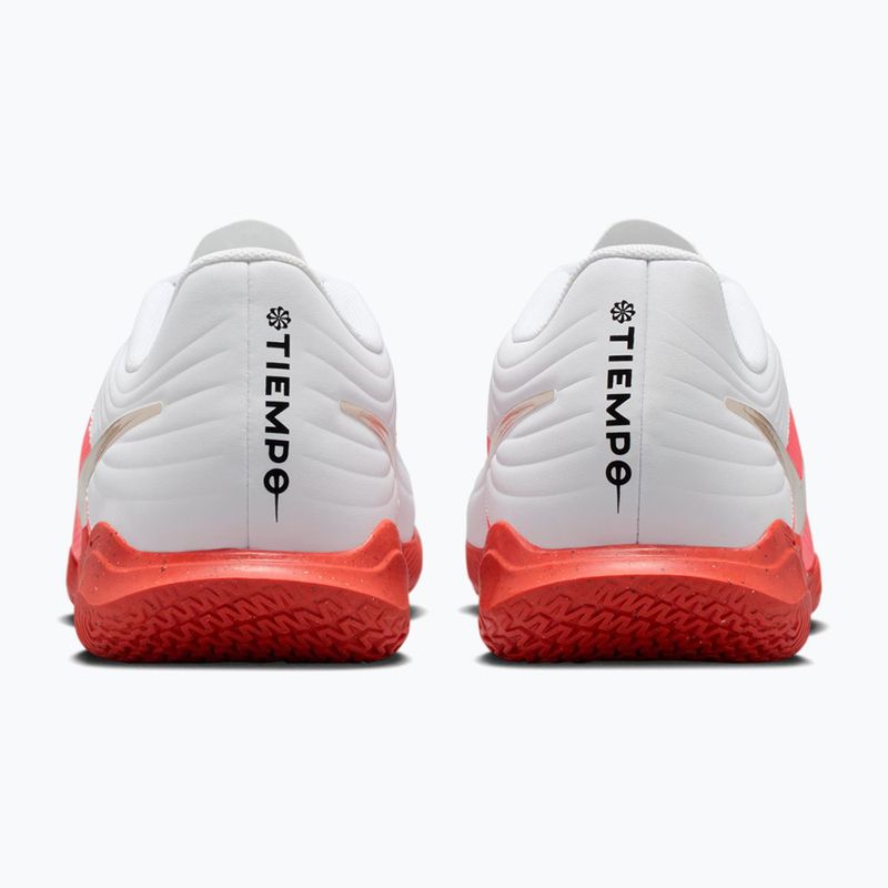 Vyriški futbolo bateliai Nike Tiempo Maestro Club white/bright crimson/blur 2