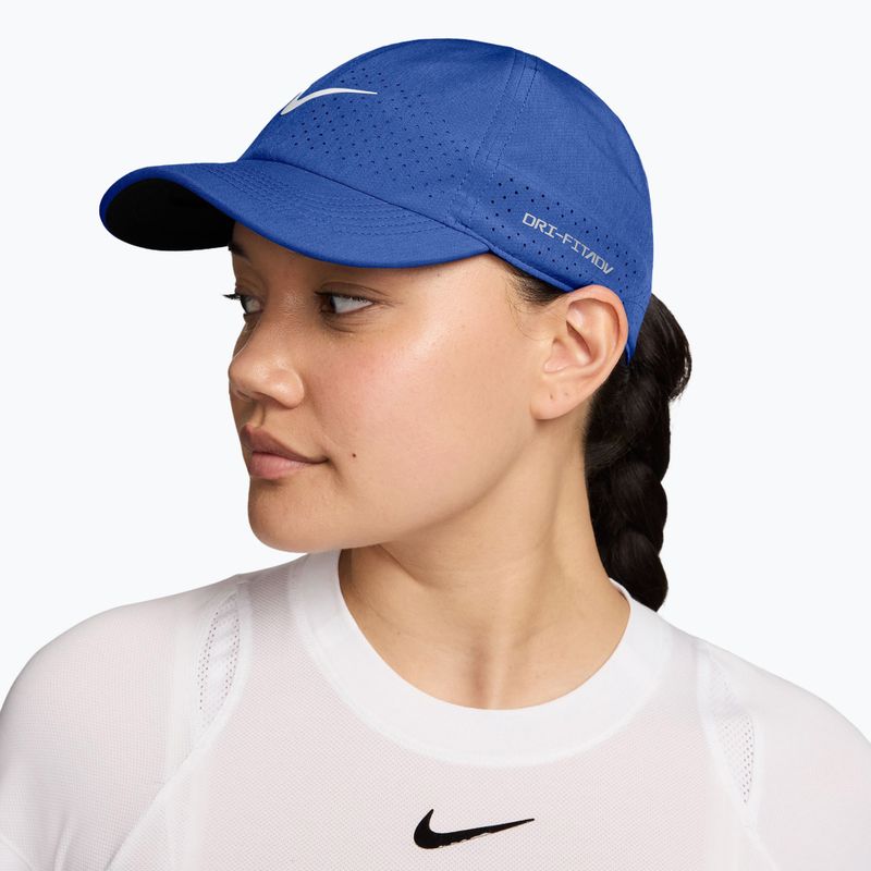 Kepurė su snapeliu Nike Dri-FIT ADV Club old royal/white 2