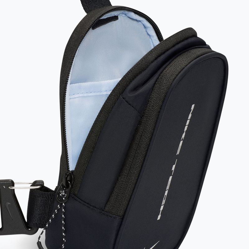 Maža rankinė Nike Tech Commute 1 l black/black/reflect silver 4
