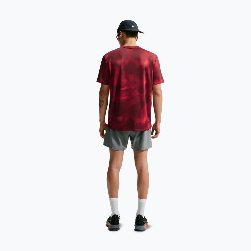 Vyriški bėgimo marškinėliai Nike Miler light crimson 3
