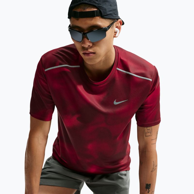 Vyriški bėgimo marškinėliai Nike Miler light crimson 6