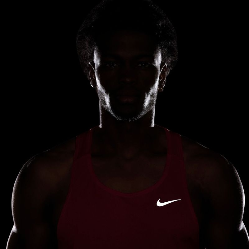 Vyriški bėgimo marškinėliai Nike Fast Dri-Fit fusion red 4