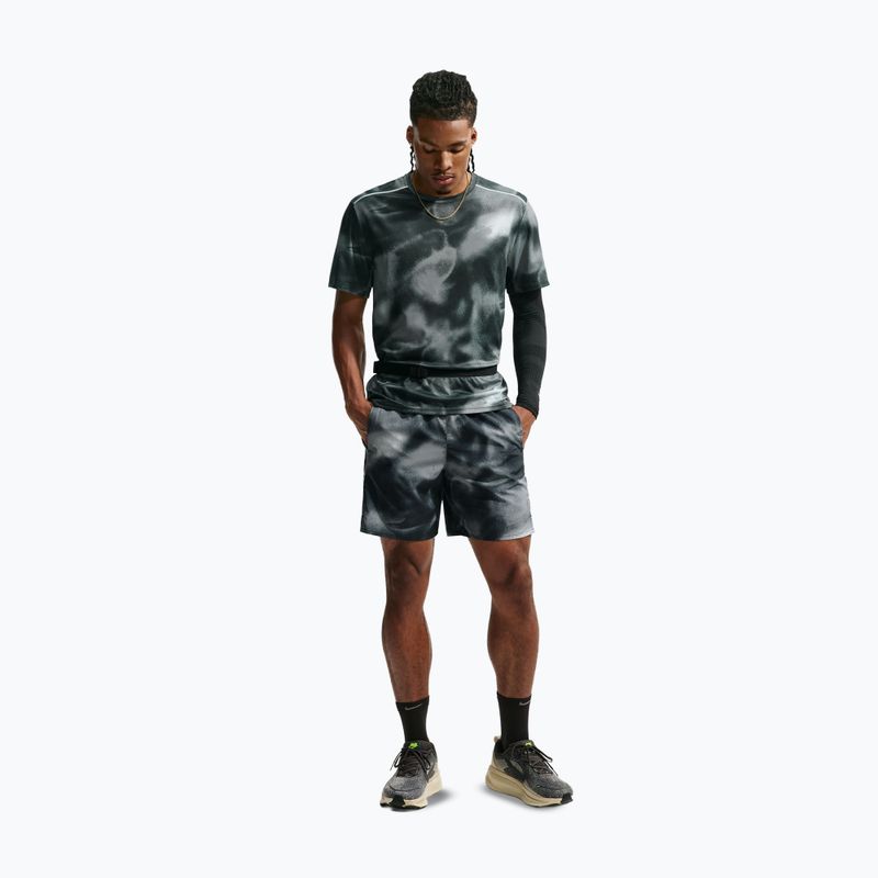 Vyriški bėgimo šortai Nike Miler black 2