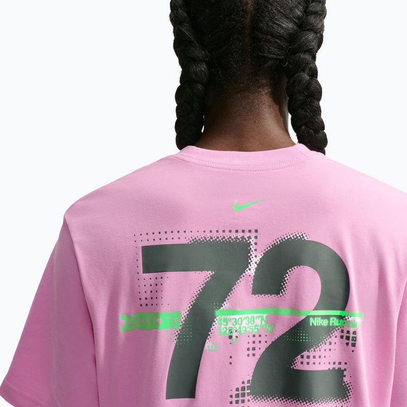 Moteriški bėgimo marškinėliai Nike Swift Dri-Fit pink rise/illusion green 5