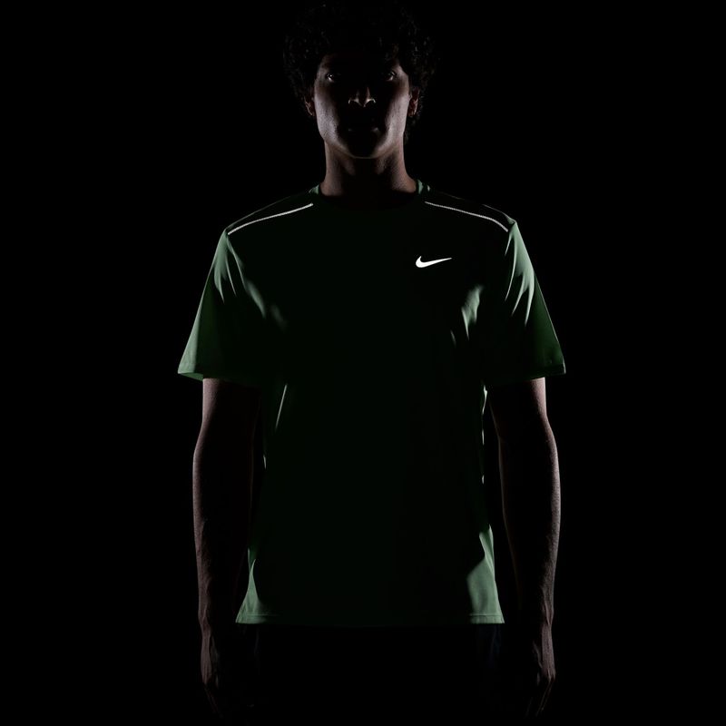 Vyriški bėgimo marškinėliai Nike Miler Dri-Fit UV illusion green 7