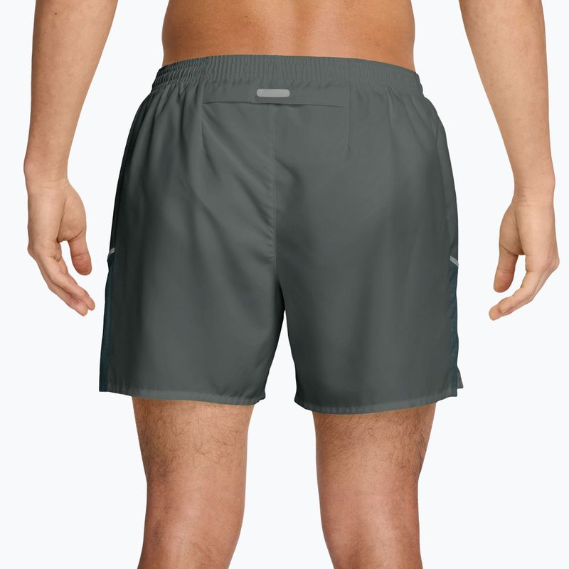 Vyriški šortai Nike Miler Dri-Fit Brief Lined 5" camo green/mineral slate 2