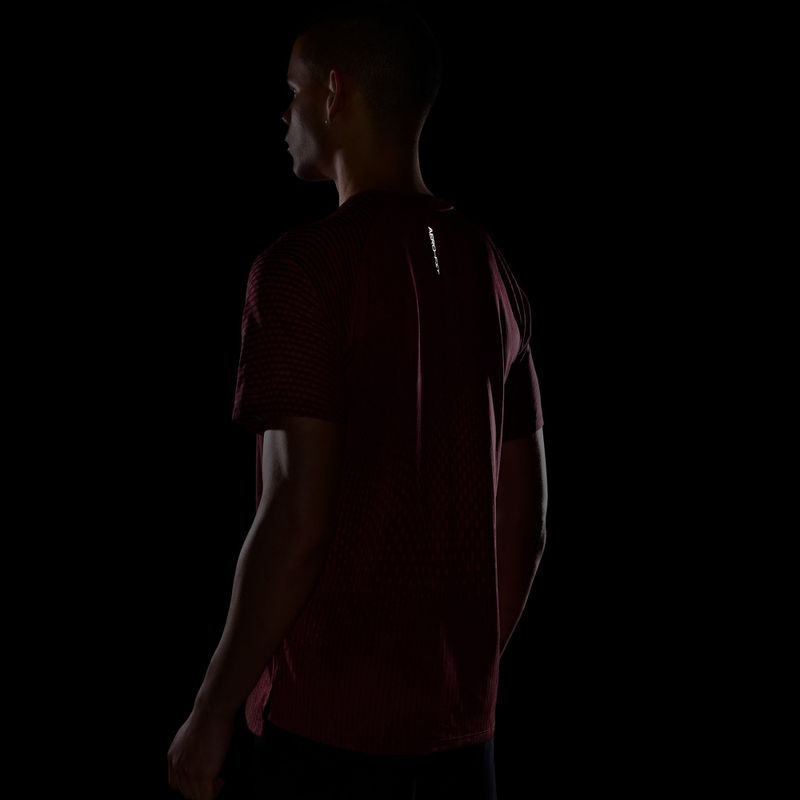 Vyriški bėgimo marškinėliai Nike Stride tough red/bright crimson 4