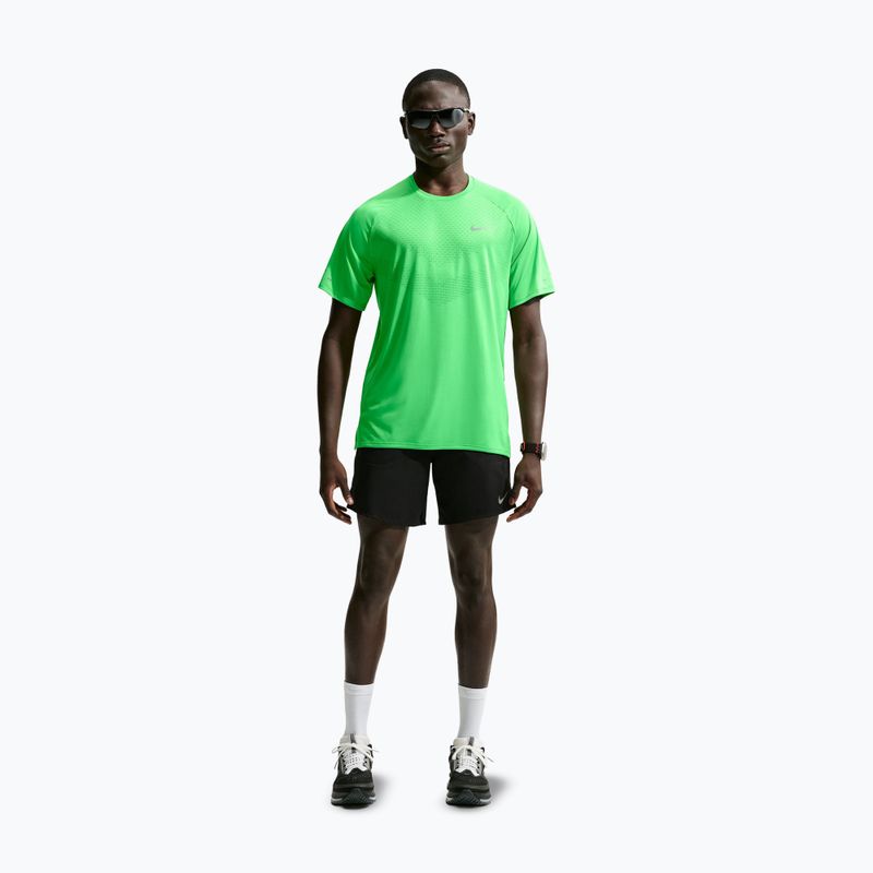 Vyriški bėgimo marškinėliai Nike Stride green spark 2
