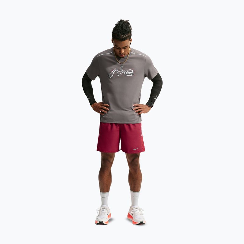 Vyriški bėgimo šortai Nike Miler tough red/sport red 2