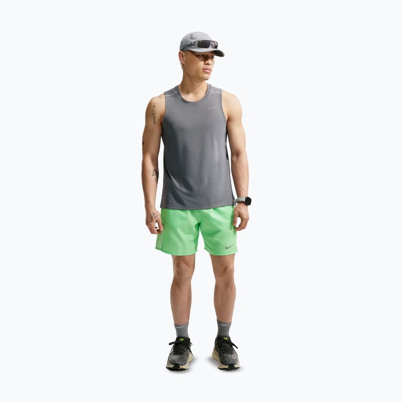 Vyriški bėgimo šortai Nike Miler illusion green 2