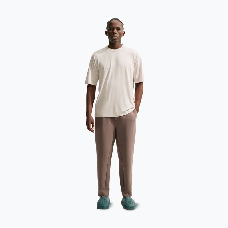 Vyriški treniruočių marškinėliai Nike 24.7 ImpossiblySoft Light light orewood brown/sail/lilght iron ore 8