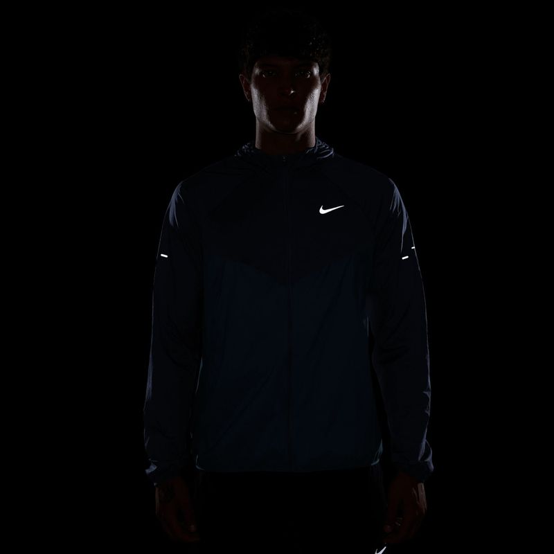 Vyriška bėgimo striukė Nike Stride diffused blue/work blue 9