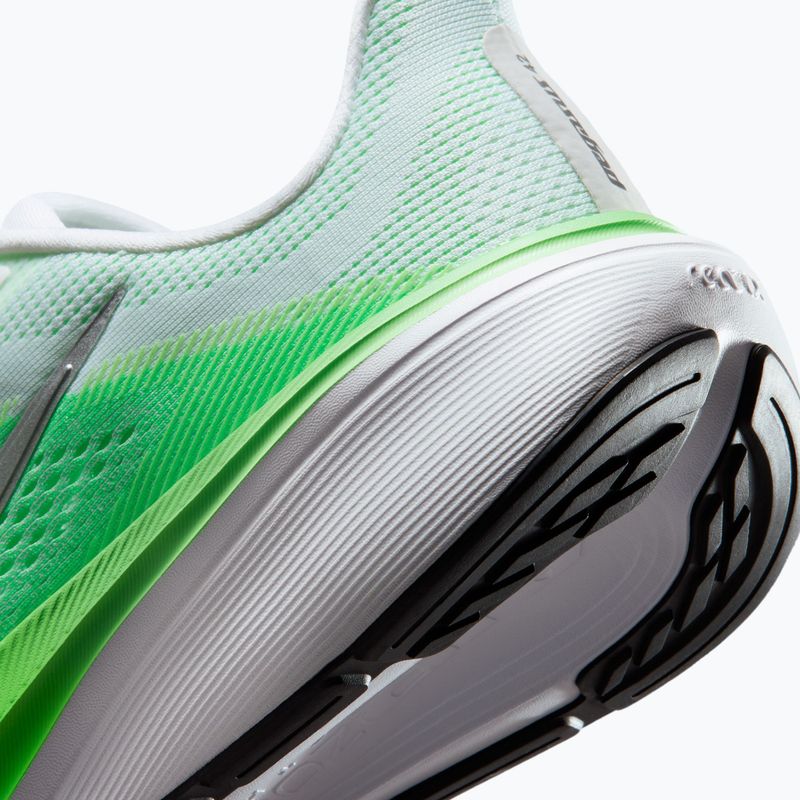 Moteriški bėgimo batai Nike Pegasus 42 white/green strike/metallic silver 8